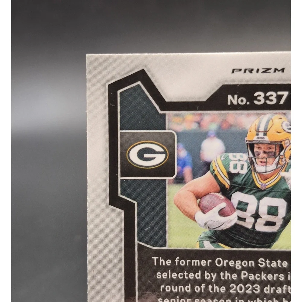 2023 Panini Prizm Luke Musgrave #337 Rookie Red Sparkle Prizm (RC) GB Packers